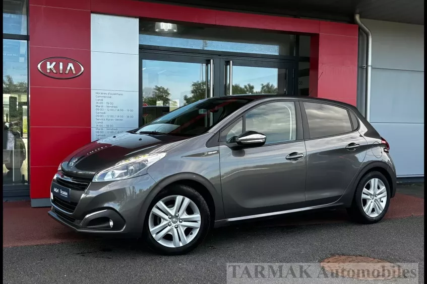 Peugeot 208 1.2 Puretech 82 Cv Style 5P