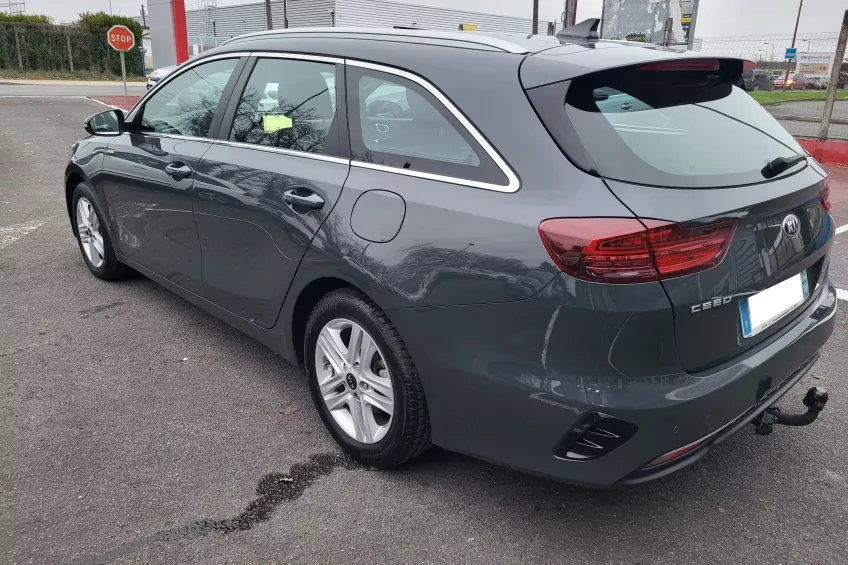 Kia Ceed SW 1.6 CRDI 16S ACTIVE + ATTELAGE