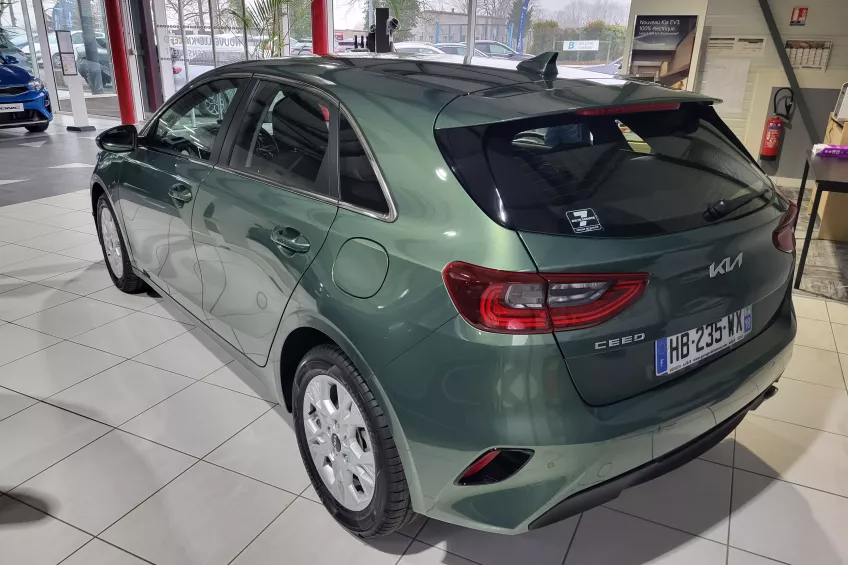 Kia Ceed 1.0 TGDI 100CV ACTIVE 2025 / IMMAT 0KMS