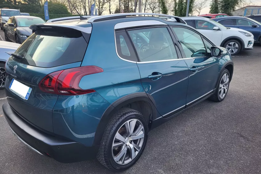 Peugeot 2008 1.6 BLUE HDI 120 ALLURE